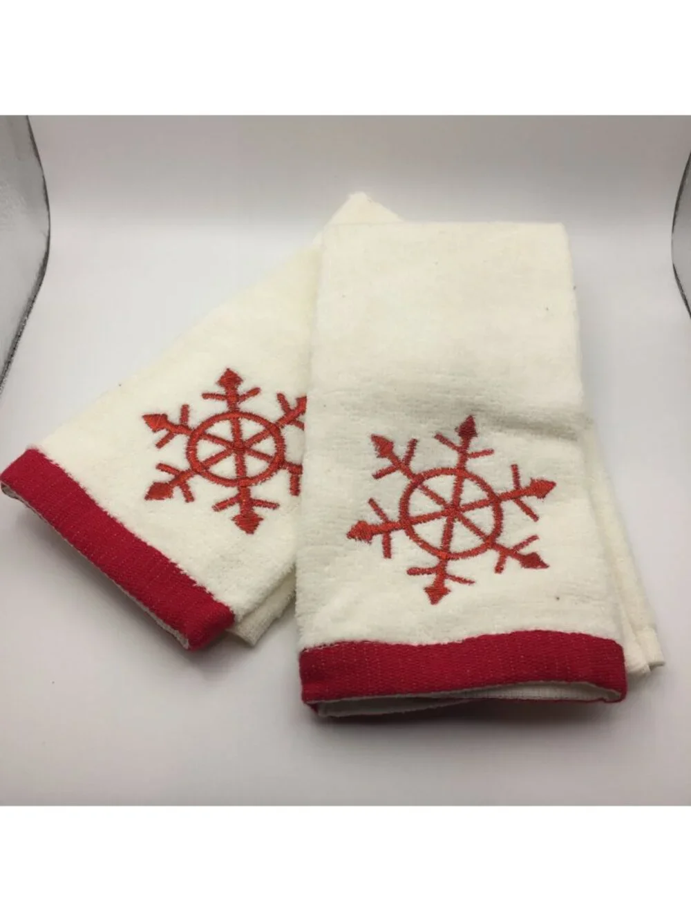 Christmas Conservatory Set 2 Mini Hand Towels 11x17